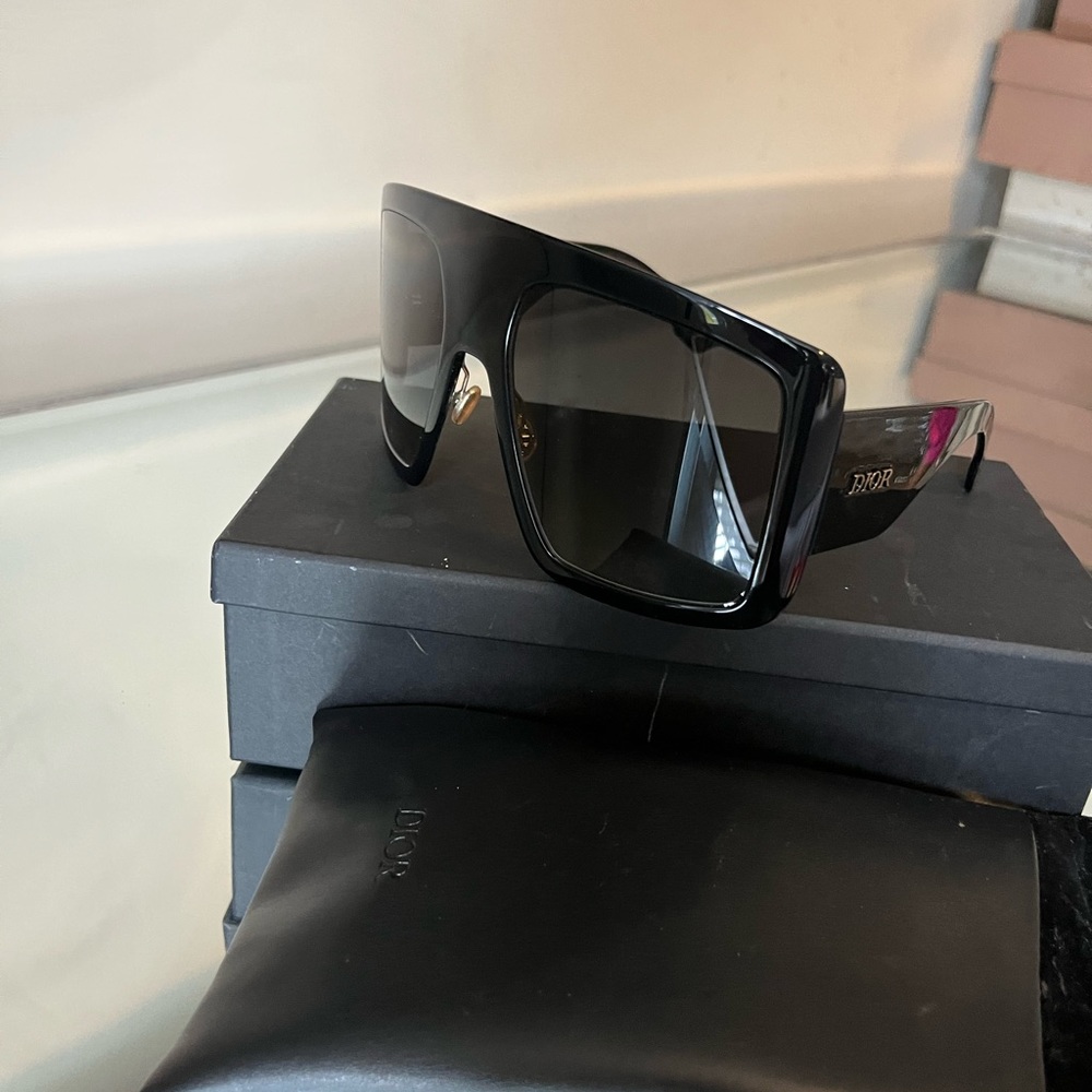 Dior Solight sunglasses black